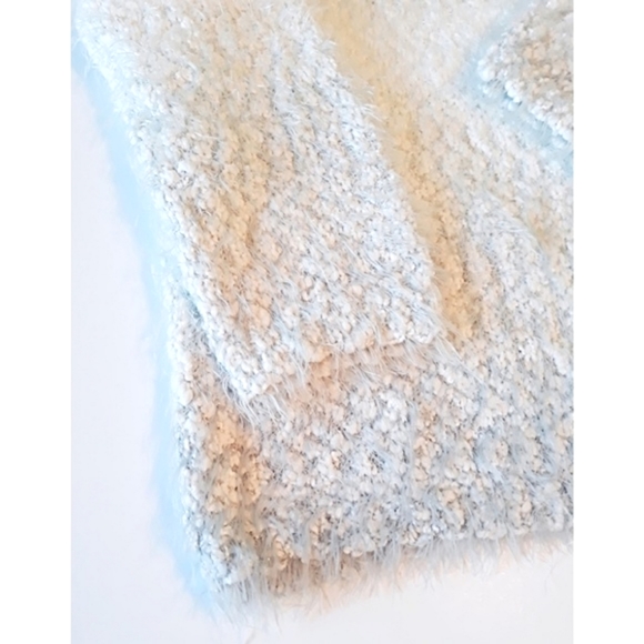 Silky Soft White Ombre Sweater 3/4 sleeve PM - Picture 2 of 6